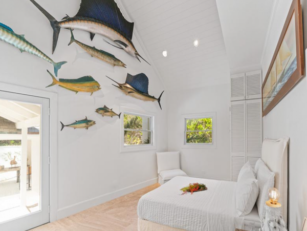 Beachfront Luxury Vacation Rental in Bahamas