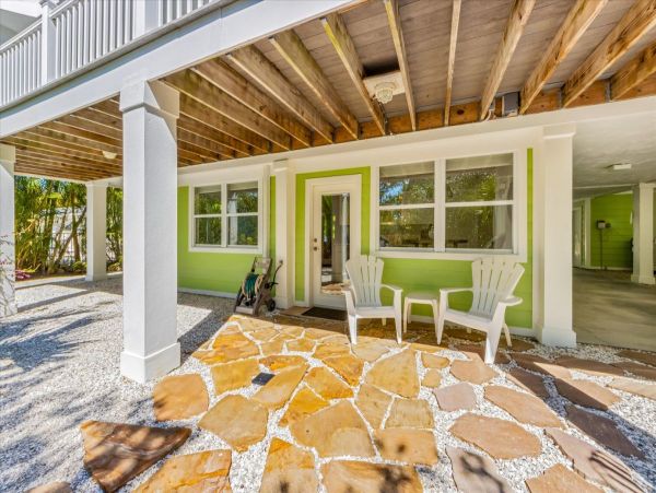 Anna Maria Island 3 Bedroom Rental with Pool