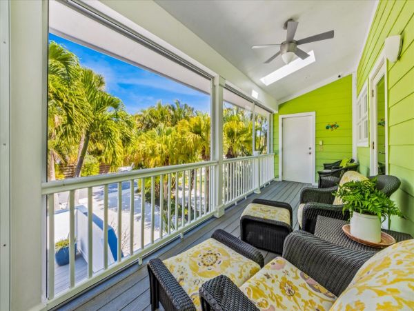Anna Maria Island 3 Bedroom Rental with Pool