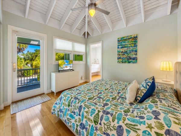 Anna Maria Island 3 Bedroom Rental with Pool