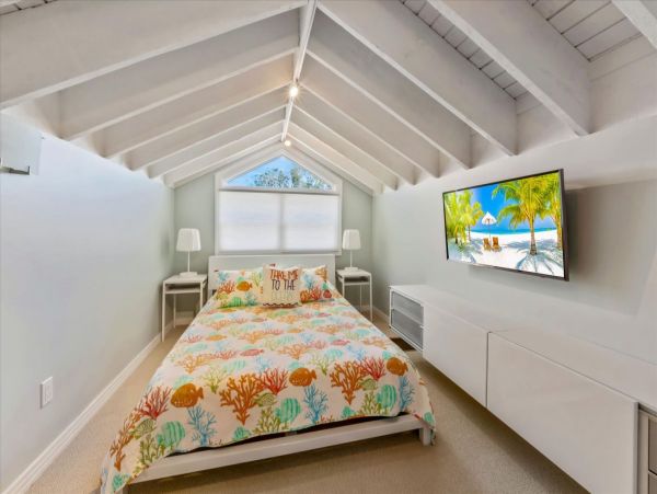 Anna Maria Island 3 Bedroom Rental with Pool