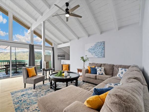 Honolulu Vacation Home with Ocean Vews & Private Pool Sleeps 8 Guests