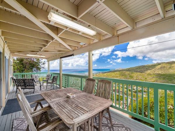 Honolulu Vacation Home with Ocean Vews & Private Pool Sleeps 8 Guests