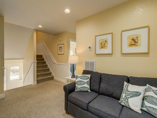 Great Corolla Vacation Rental Home Six Bedrooms Sleeps 12