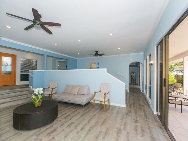 Honolulu Vacation Home with 4 Bedroom, Pool & Sunset Views