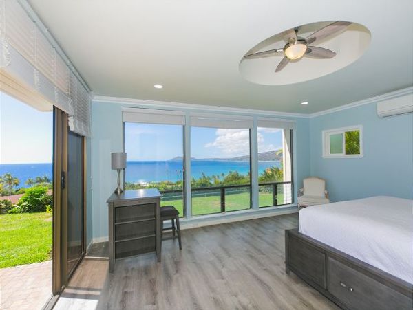 Honolulu Vacation Home with 4 Bedroom, Pool & Sunset Views