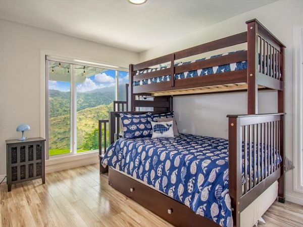 Hawaii Kai Vacation Home with Four Bedrooms & Private Pool