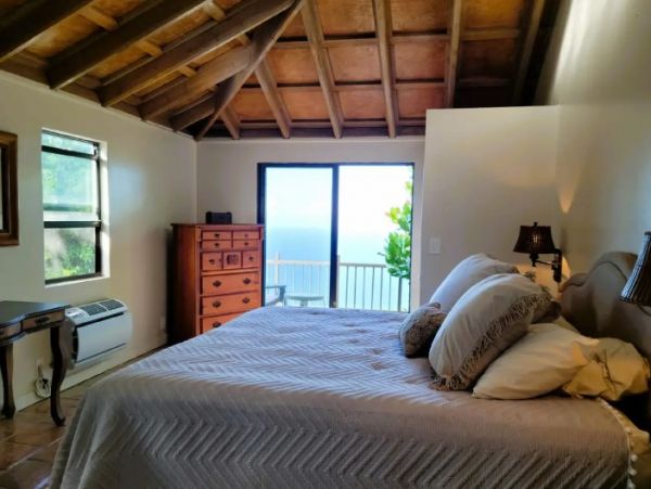 St. Thomas 8 Bedroom Vacation Villa Sleeps 16 Guests