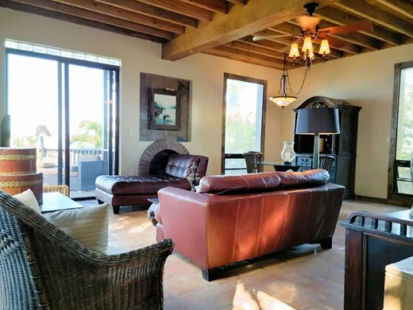 St. Thomas 8 Bedroom Vacation Villa Sleeps 16 Guests
