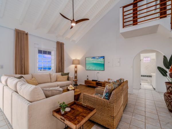 St Thomas Magnificent Pool Villa 5 Bedroom & Ocean Views