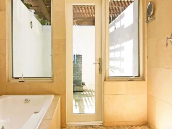 St. Thomas Vacation Pool Home 5 Bedrooms Sleeps 12 Guests