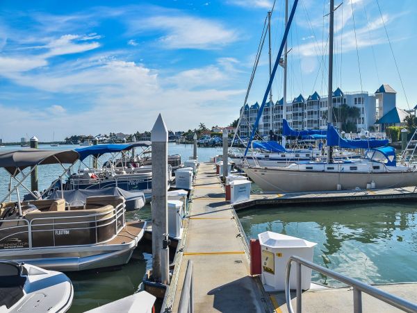 Marco Island Vacation Condo Two Bedrooms Sleeps Six Guests