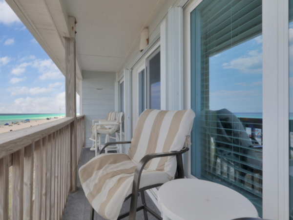 Beachfront Panama City Beach 2 Bedroom Condo Sleeps 6 Guests