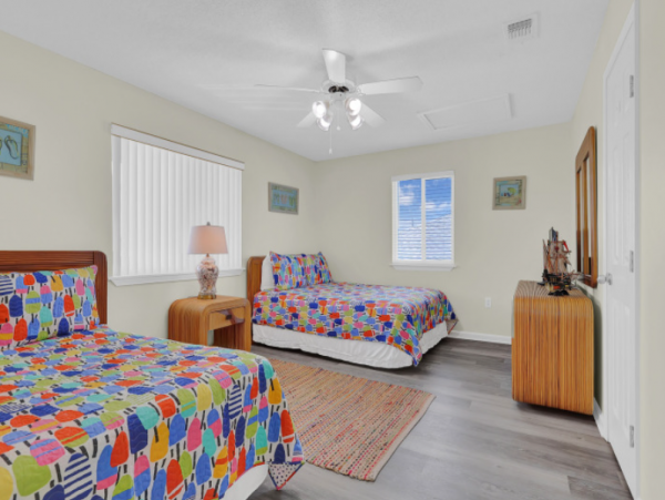 Beachfront Panama City Beach 2 Bedroom Condo Sleeps 6 Guests
