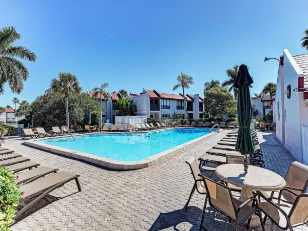 Bradenton Lovely 2 Bedroom Vacation Condo Sleeps 6 Guests