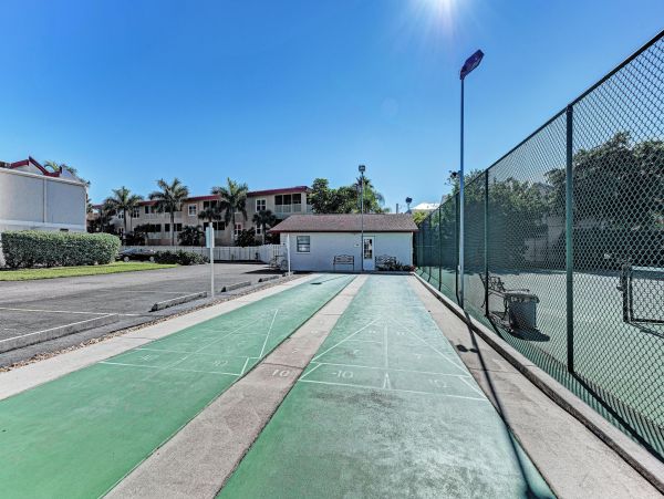 Bradenton Lovely 2 Bedroom Vacation Condo Sleeps 6 Guests