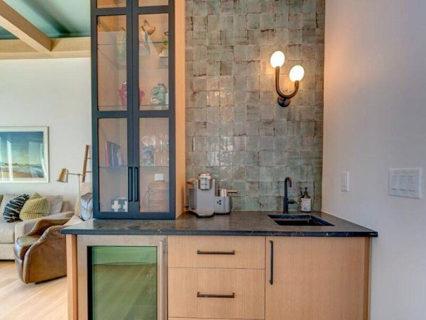 Isle of Palms Six Bedroom Oceanfront Residence with Great Views