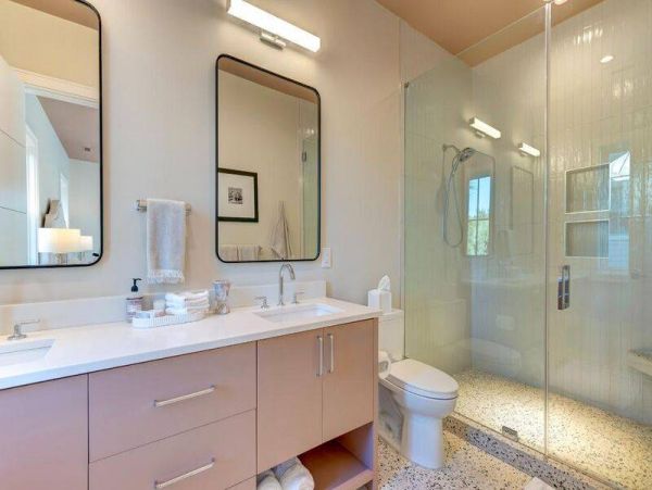 Isle of Palms Six Bedroom Oceanfront Residence with Great Views