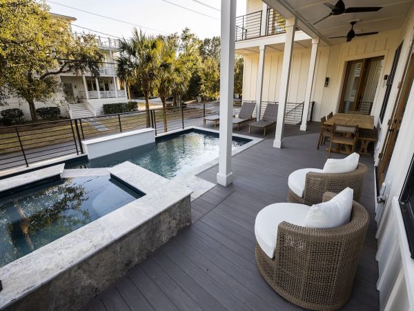 Isla of Palms 6 Bedroom Rental Private Pool & Spa Sleeps 14