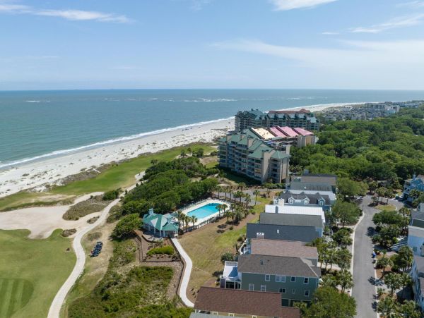 Isle of Palms Golf Course View 5 Bedroom Luxury Vacation Home