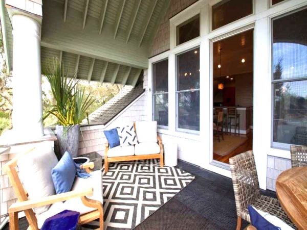 Four Bedroom Walk to Beach Vacation Rental in Bald Head Island