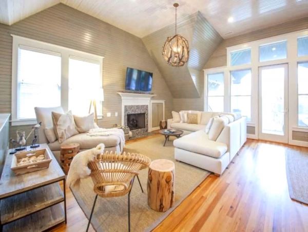 Four Bedroom Walk to Beach Vacation Rental in Bald Head Island