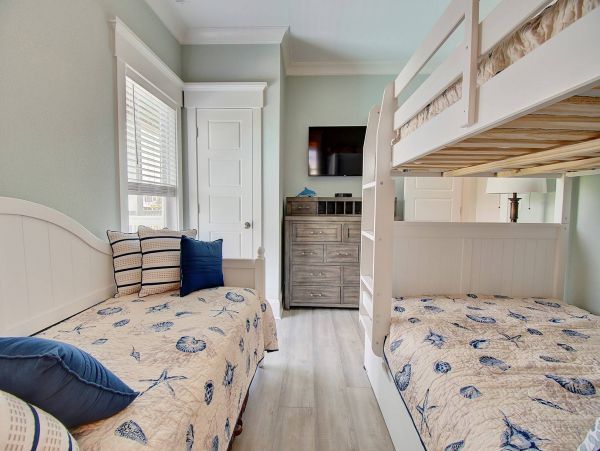 Bald Head Island Stunning Seven Bedroom Vacation Rental