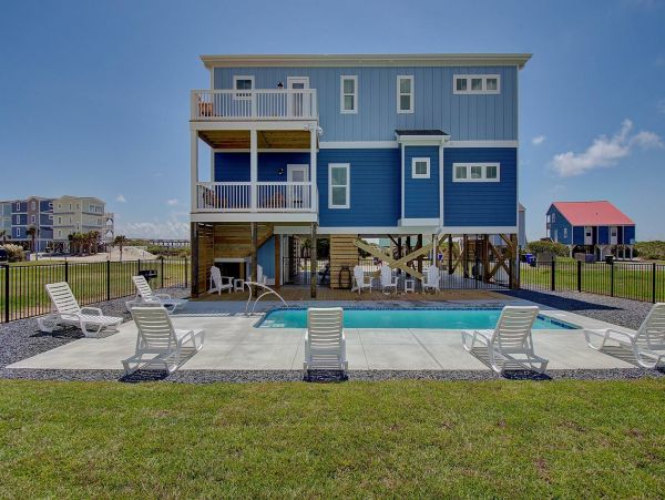 Bald Head Island Stunning Seven Bedroom Vacation Rental