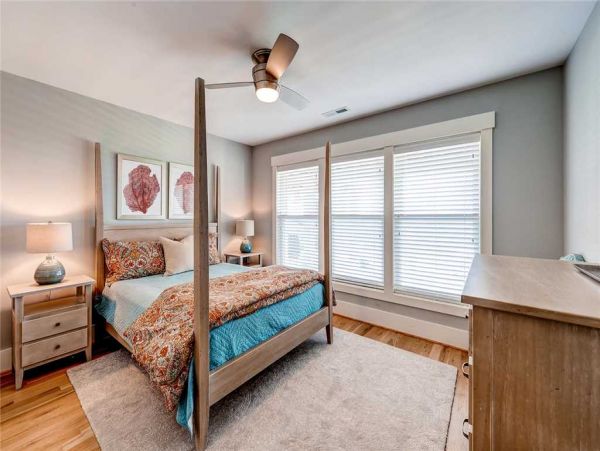 Bald Head Island Vacation Home 4 Bedrooms & Spacious Decks