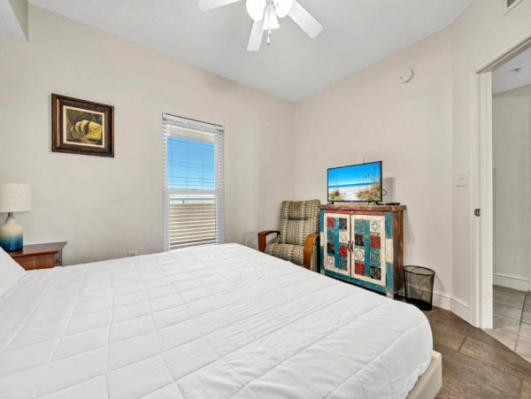 Gulf Front Panama City Spacious Vacation Penthouse Sleeps 8