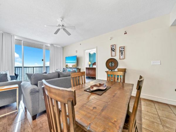 Gulf Front Panama City Spacious Vacation Penthouse Sleeps 8