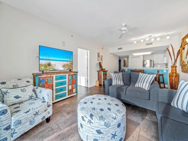 Gulf Front Panama City Spacious Vacation Penthouse Sleeps 8