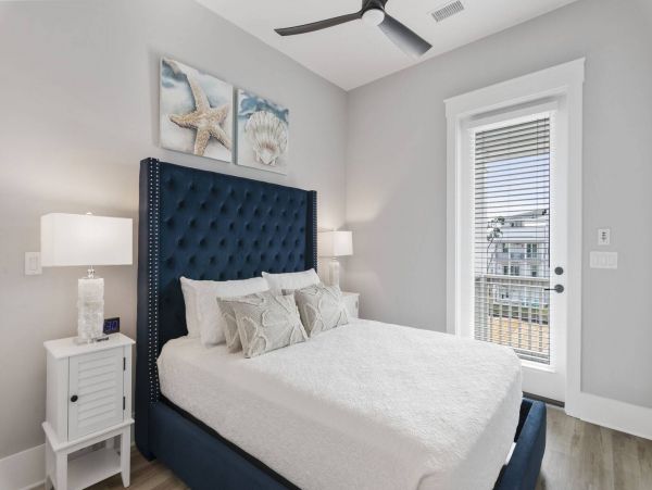 Inlet Beach Luxury 5 Bedroom Rental with Spa Sleeps 14 Guests