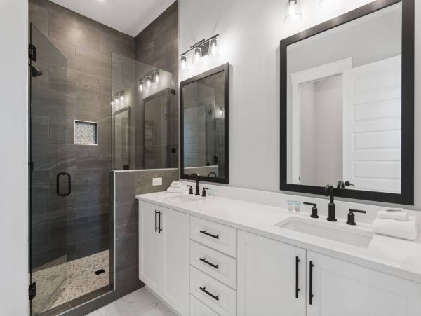 Inlet Beach Luxury 5 Bedroom Rental with Spa Sleeps 14 Guests
