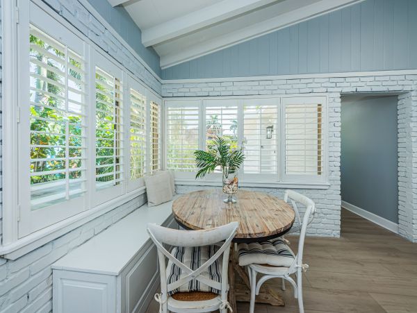 Bay Front Home With Private Pool For 9