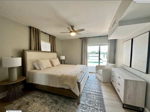 Bay Front Home With Private Pool For 9
