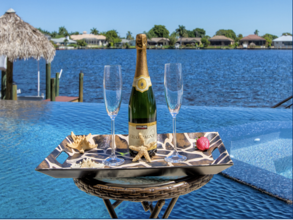 Stunning Cape Coral Luxury Residence Four Bedrooms