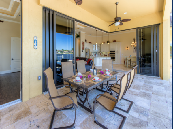 Stunning Cape Coral Luxury Residence Four Bedrooms
