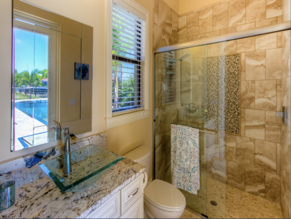 Stunning Cape Coral Luxury Residence Four Bedrooms