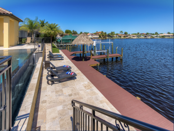 Stunning Cape Coral Luxury Residence Four Bedrooms