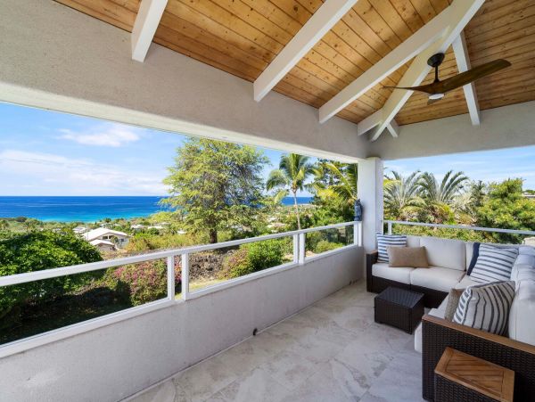 Nothing Short of Fabulous Exceptional Big Island Ocean Home