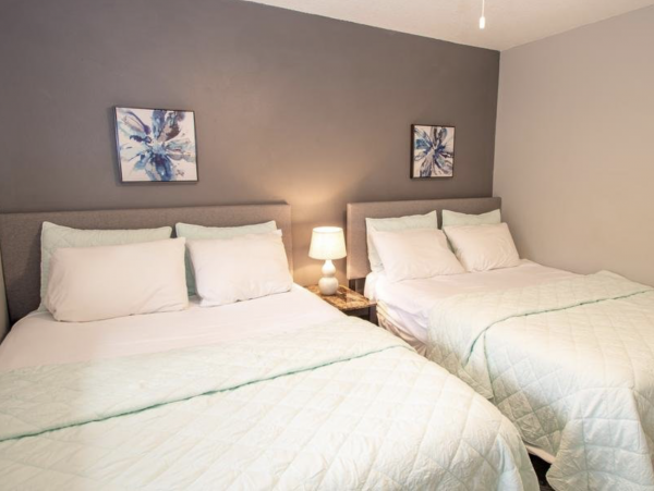 Charming Two Bedroom Condo in Clearwater Beach