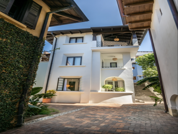 Las Catalinas Four Bedroom Villa