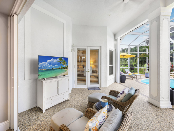 Luxury Marco Island Vacation Pool Home