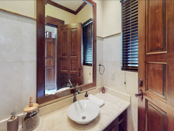 Spanish Hacienda with Three Bedroom in Hacienda Pinilla