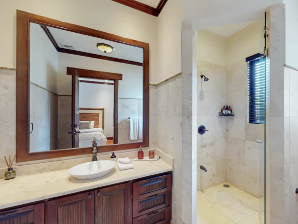 Spanish Hacienda with Three Bedroom in Hacienda Pinilla