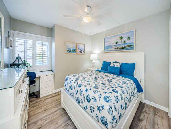 Belleair Beach Vacation Condo 3 Bedroom & Stunning Gulf views