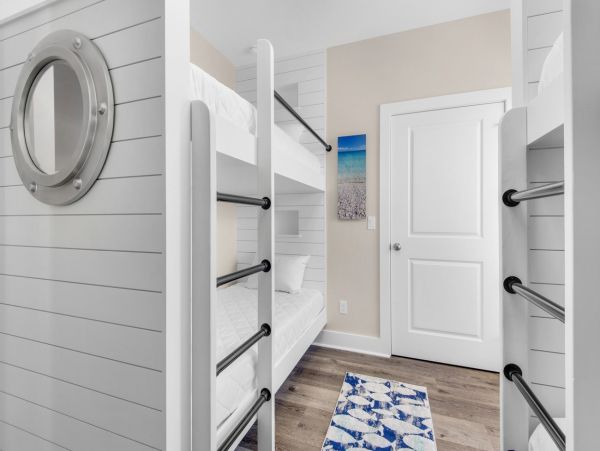 Navarre Vacation Home Steps to Beach Sleeps 20 Guests