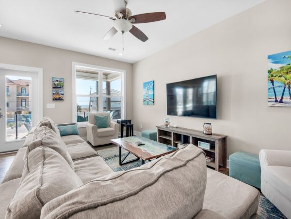 Navarre Vacation Home Steps to Beach Sleeps 20 Guests