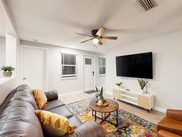 Great Bradenton Vacation Pool Home